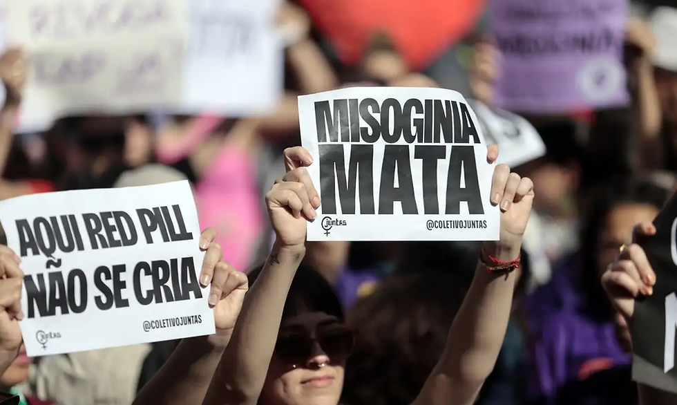 Violência psicológica virtual contra mulheres cresce no Rio: 16 casos por dia