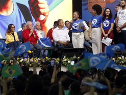 Lula diz que Brasil vai cobrar imposto das 'big techs' americanas