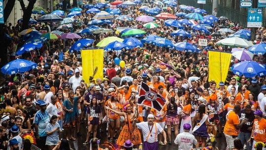 Rio cancela ponto facultativo na segunda de carnaval