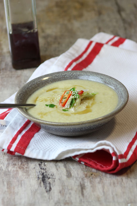 Celery and Cashew Nut Soup