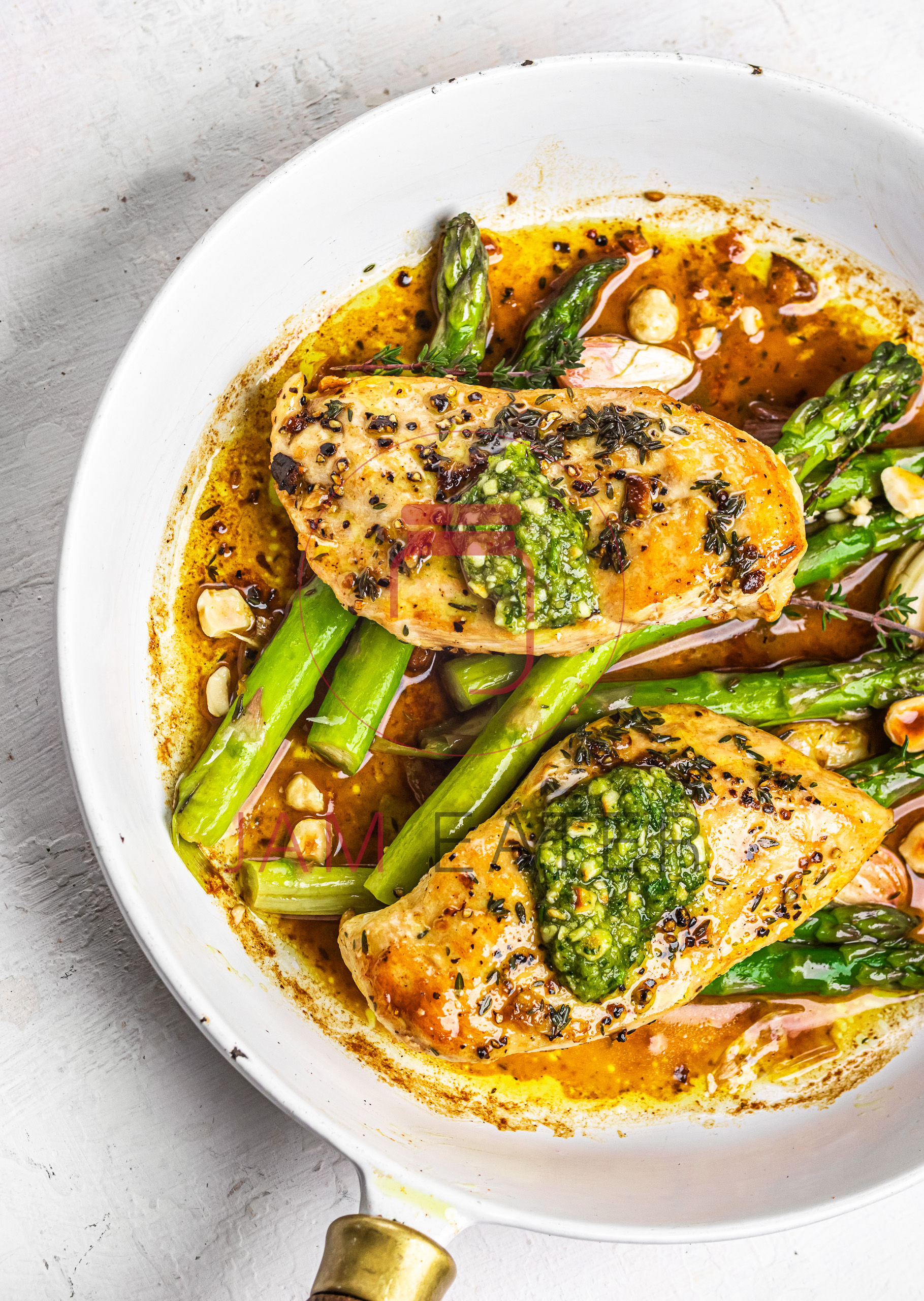 Chicken with Hazelnut Pesto and Asparagus