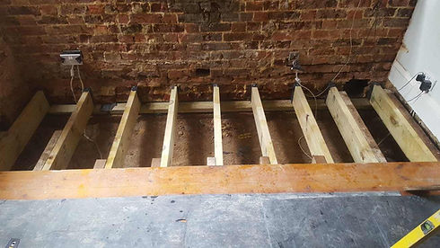 Inspecting joists for rot