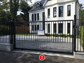 Automatic gate at a large house