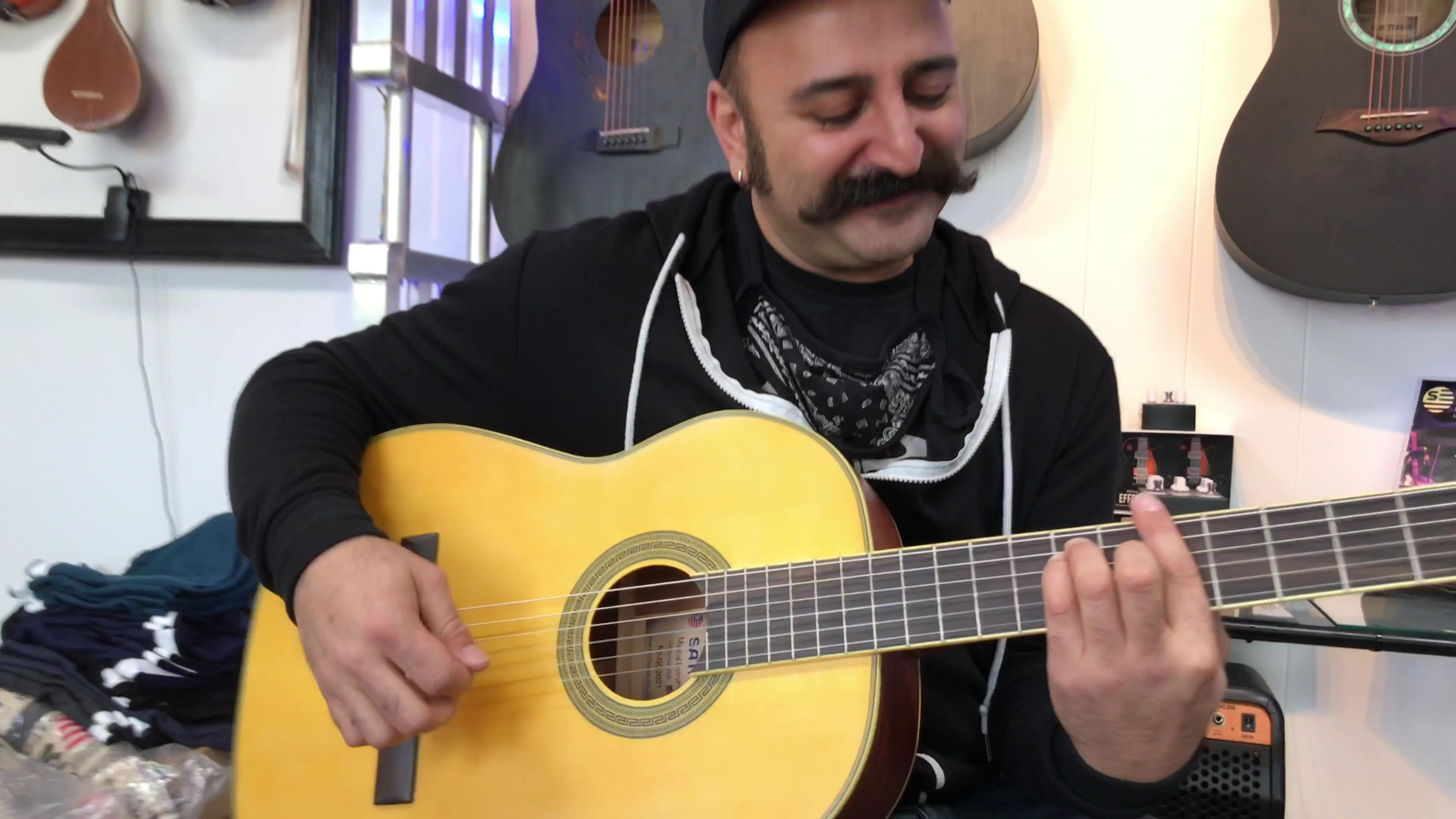 CLassic Nylon String Guitar