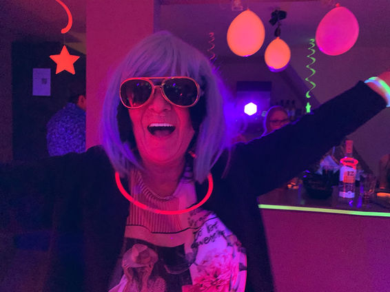 Motto Party: Neon Vinyl Party 
