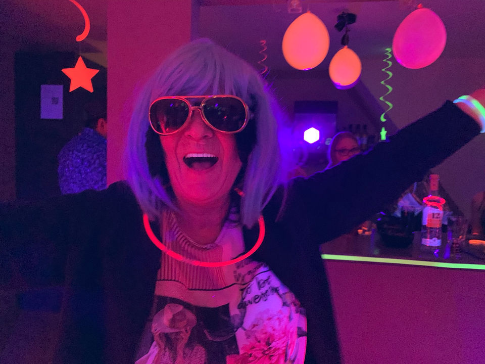 Motto Party: Neon Vinyl Party 