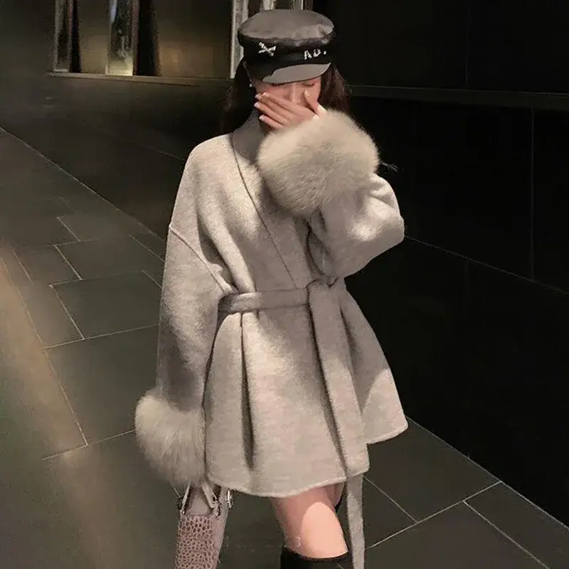 Thumbnail: Tossy Fox Fur Wool Overcoat Women's Short Coat Office Lady Elegant Double-sided 