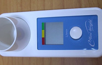 PEAK%20FLOW%20METER%20FOR%20ASTHMA%20PATIENTS_edited