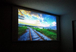 How to maintain superior projection quality in your projector glass.