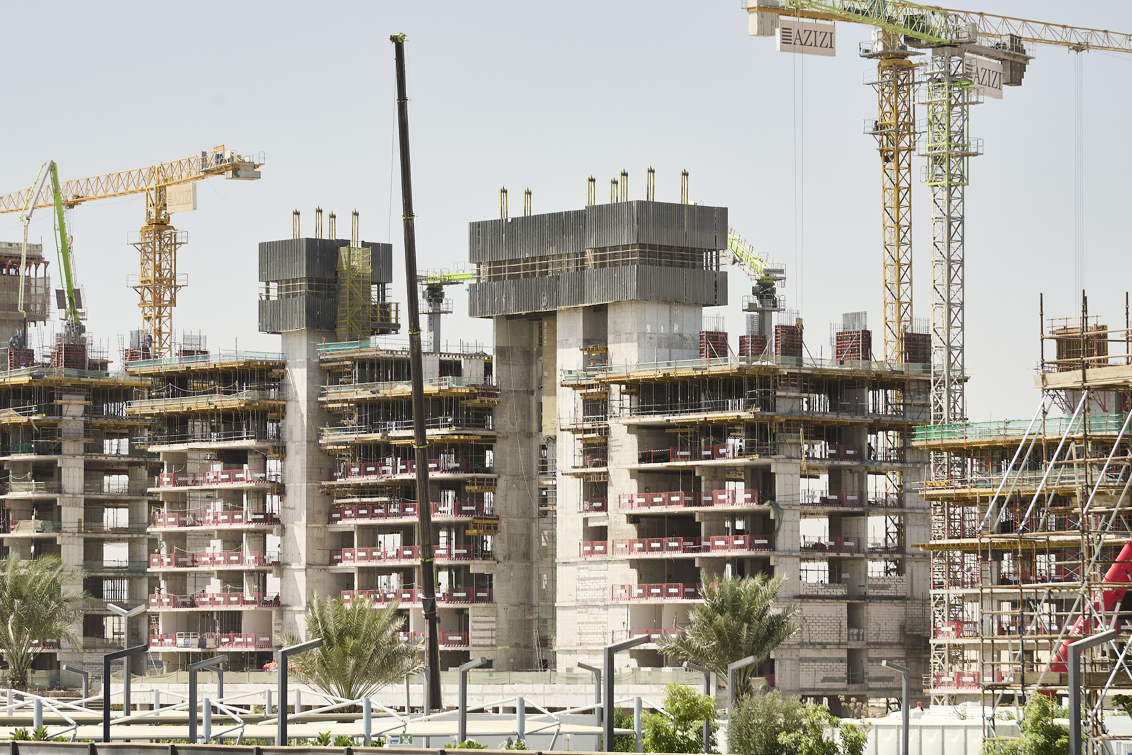 Azizi Venice, Dubai UAE — JumpForm on site
