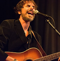 1. Spook Handy at the Guthrie Center - photo by Mike Pfeiffer - 80K.jpg