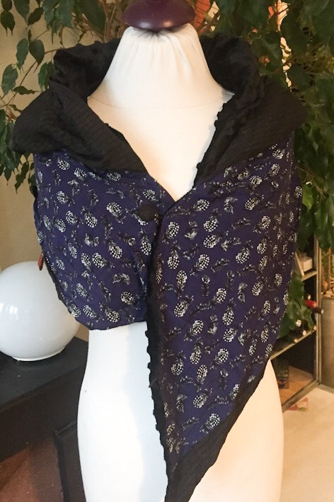 Etole Capuche Noire & Bleue