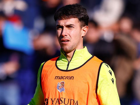Real Sociedad boss issues 'serious' Martin Zubimendi update amid Liverpool transfer rumors
