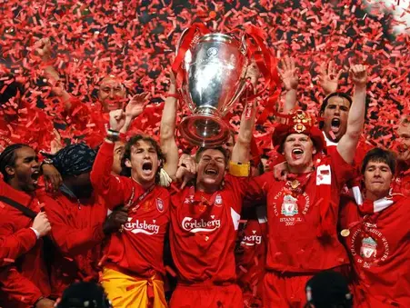 'I'm signing' - Jamie Carragher's brutal response after huge Liverpool regret