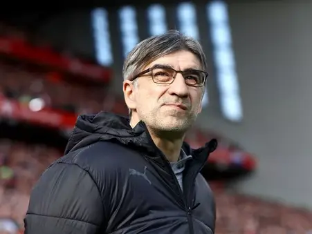 Southampton boss rages at costly Liverpool decision from officials