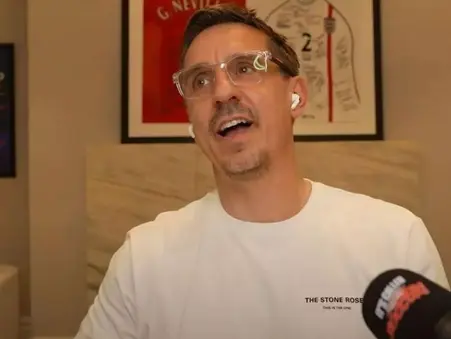 Gary Neville 'stunned' by Liverpool transfer fee after move confirmed - 'I just find it crazy'