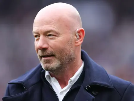 Alan Shearer names Liverpool player Arne Slot cannot leave out – 'He has to play him'