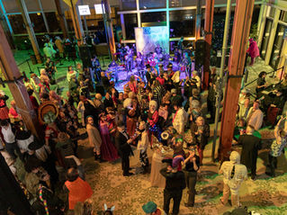  Haunted Hult Halloween Party!