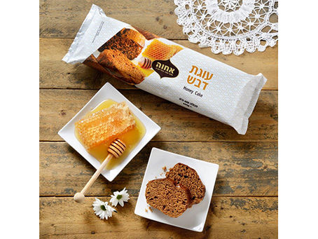 עוגת דבש וממרח שומשום של חברת "אחוה"