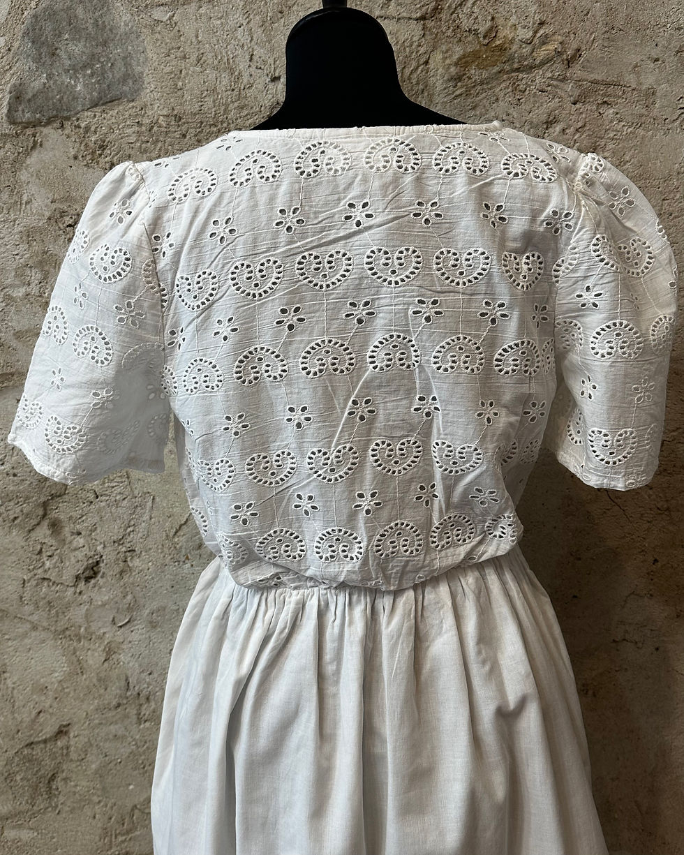 Miniature : Robe coton et broderie anglaise 