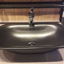 Acheter des vasques en céramique pour les salles de bains à Bali