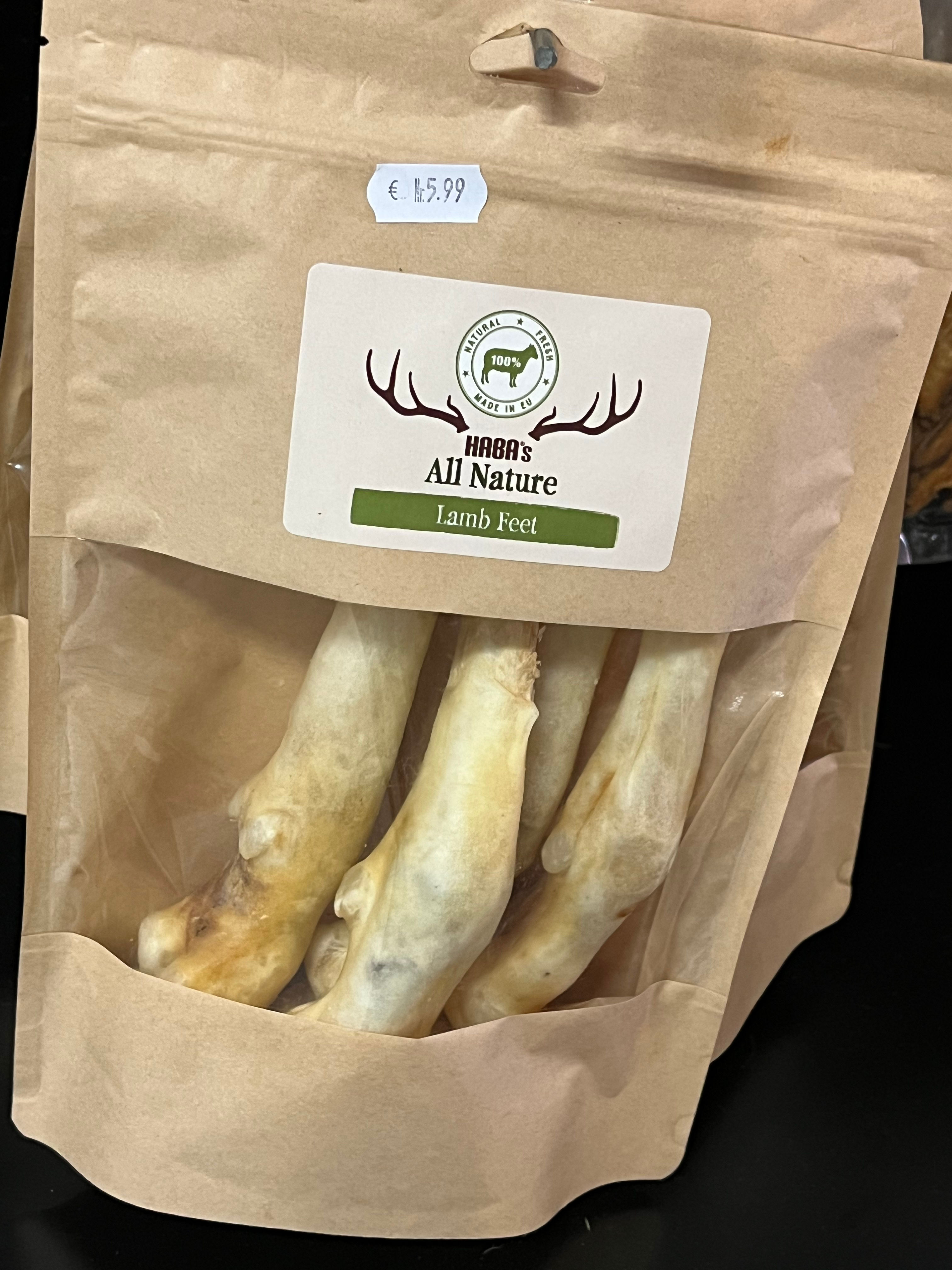 All nature lamb feet 