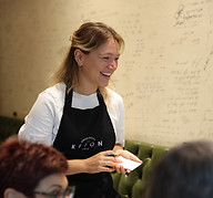 143A2001.jpg