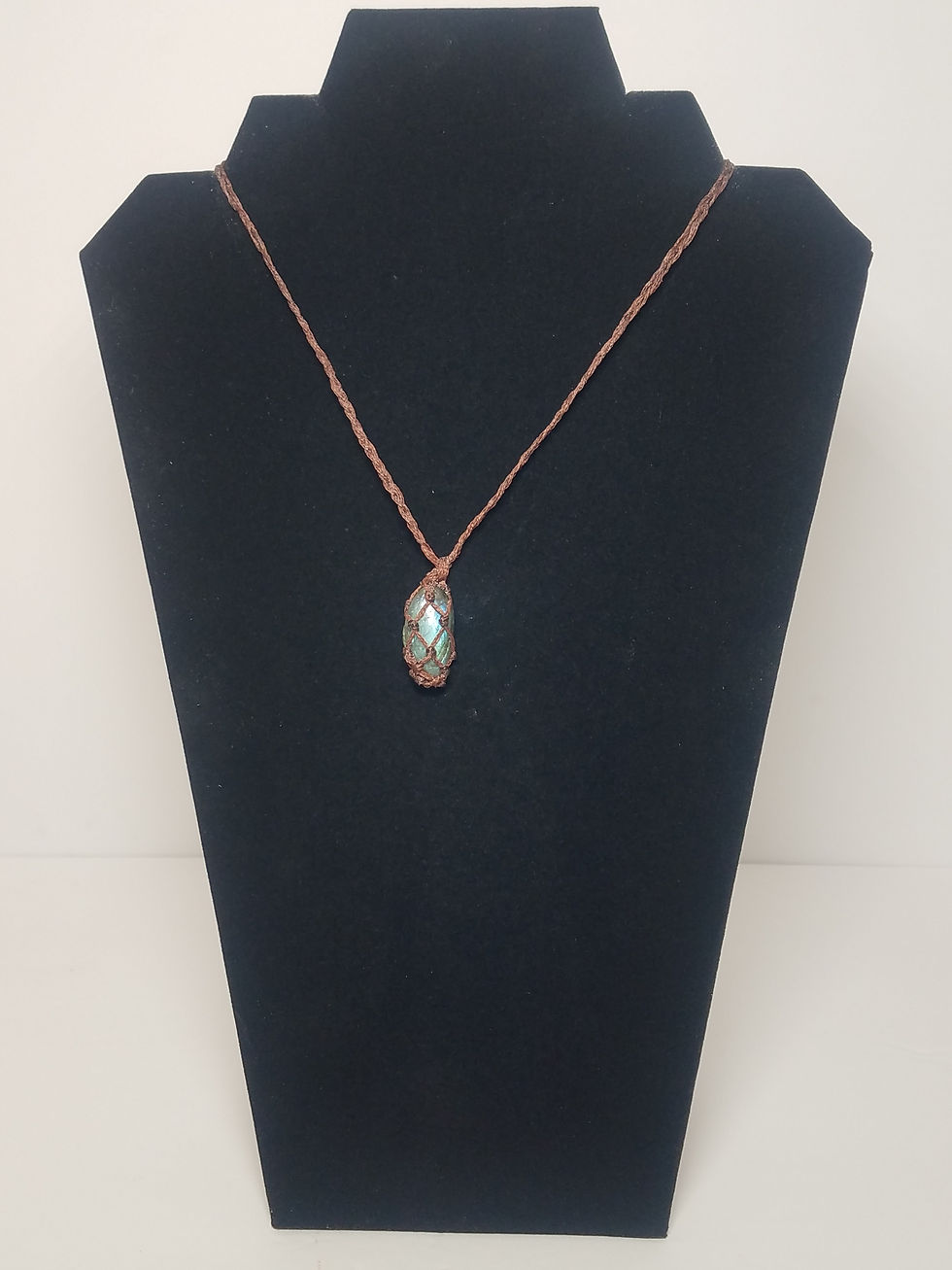 Thumbnail: Labradorite