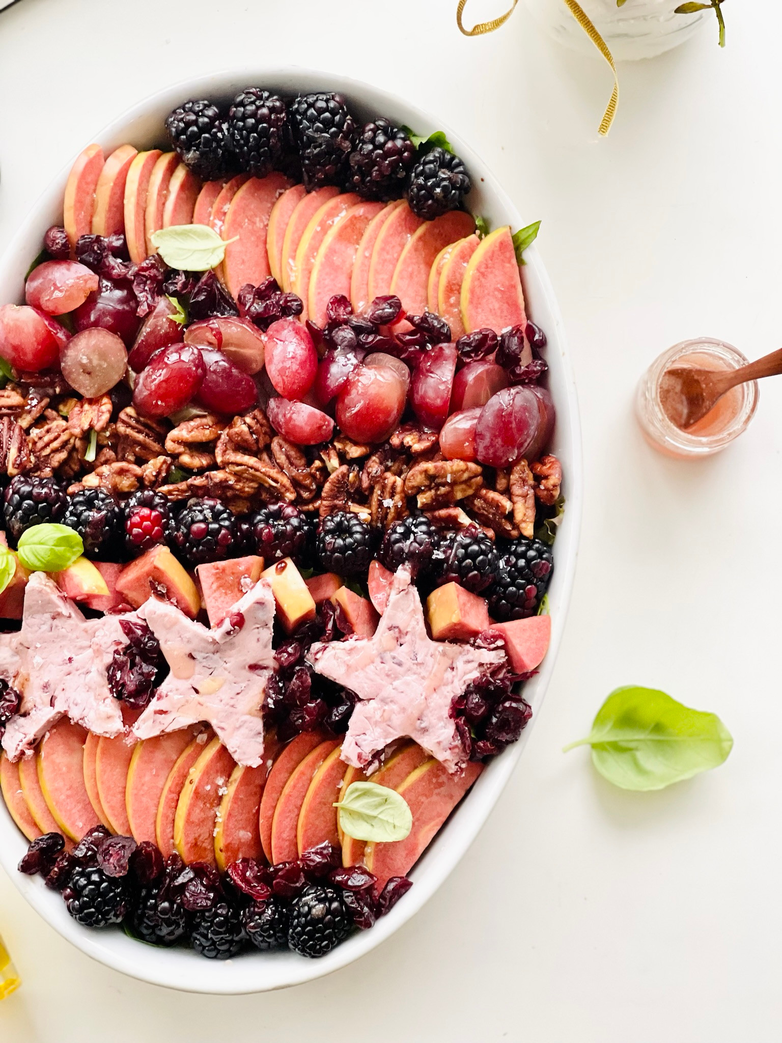 Winter Cranberry Pecan Goat Cheese Star Salad