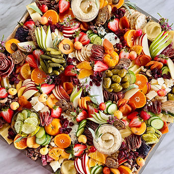 XL Signature PLatter