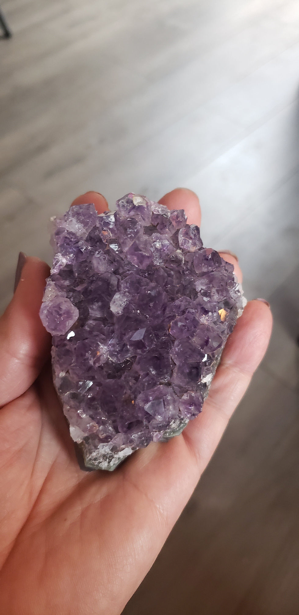 الصورة المصغرة: Grade a Amethyst Druzy Crystals