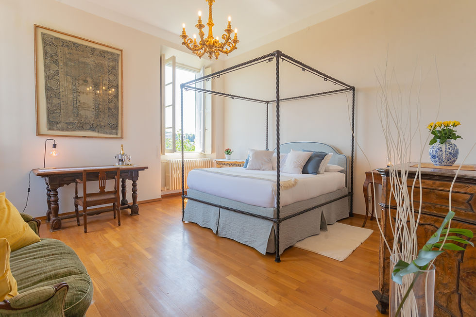 Luana D'Ambrosio • Massages & Self-Care