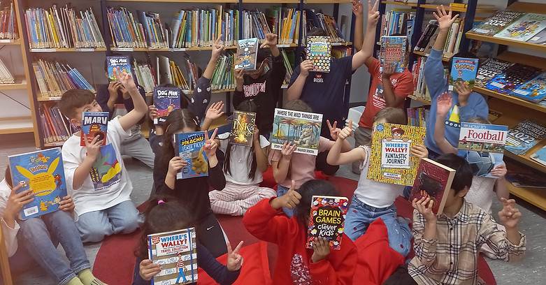 bilingual library 2025 readathon 20260309_134816.jpg