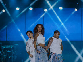 Maricá 212 anos: Ludmilla se encanta com os benefícios de Maricá durante show e canta trecho do samba de 2024 da Escola