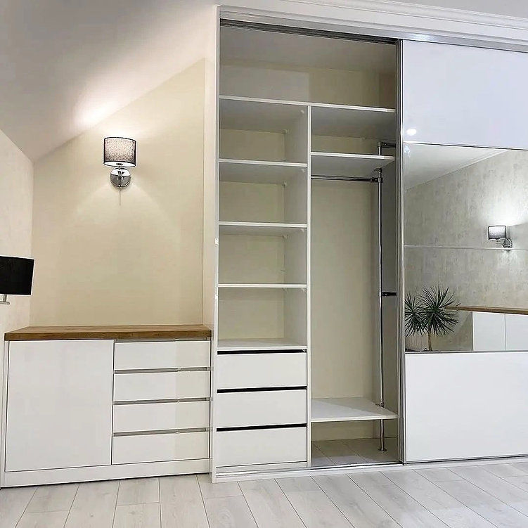 Миниатюра: шкаф купе по индивидуальному заказу москва