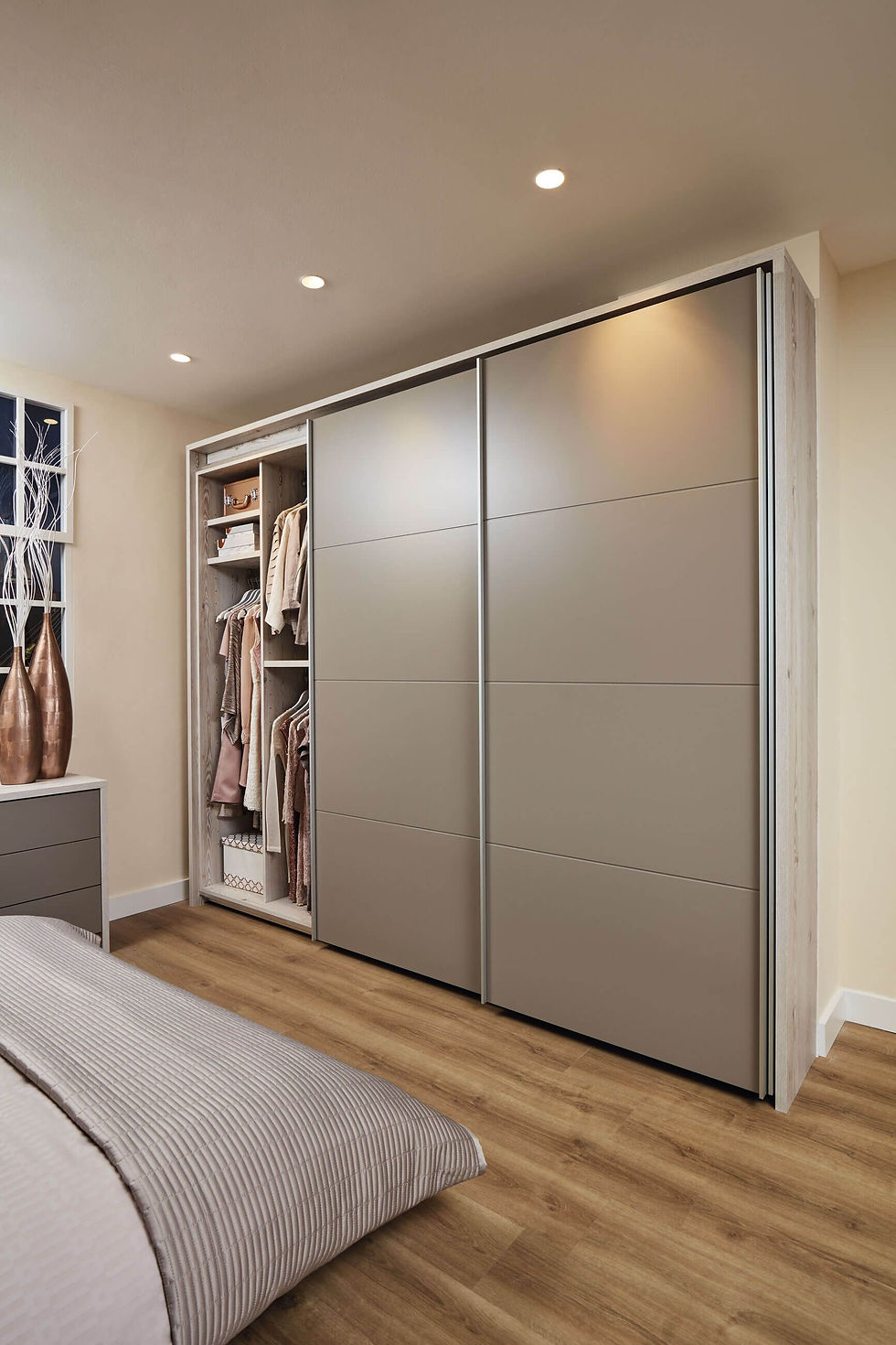 Миниатюра: шкафы купе +на заказ недорого цены москва