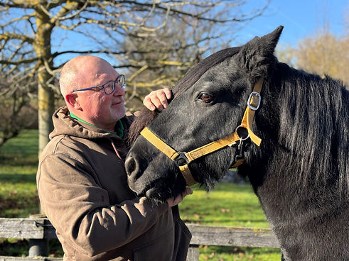 Dr. Schaufler und Pferd George1.jpeg