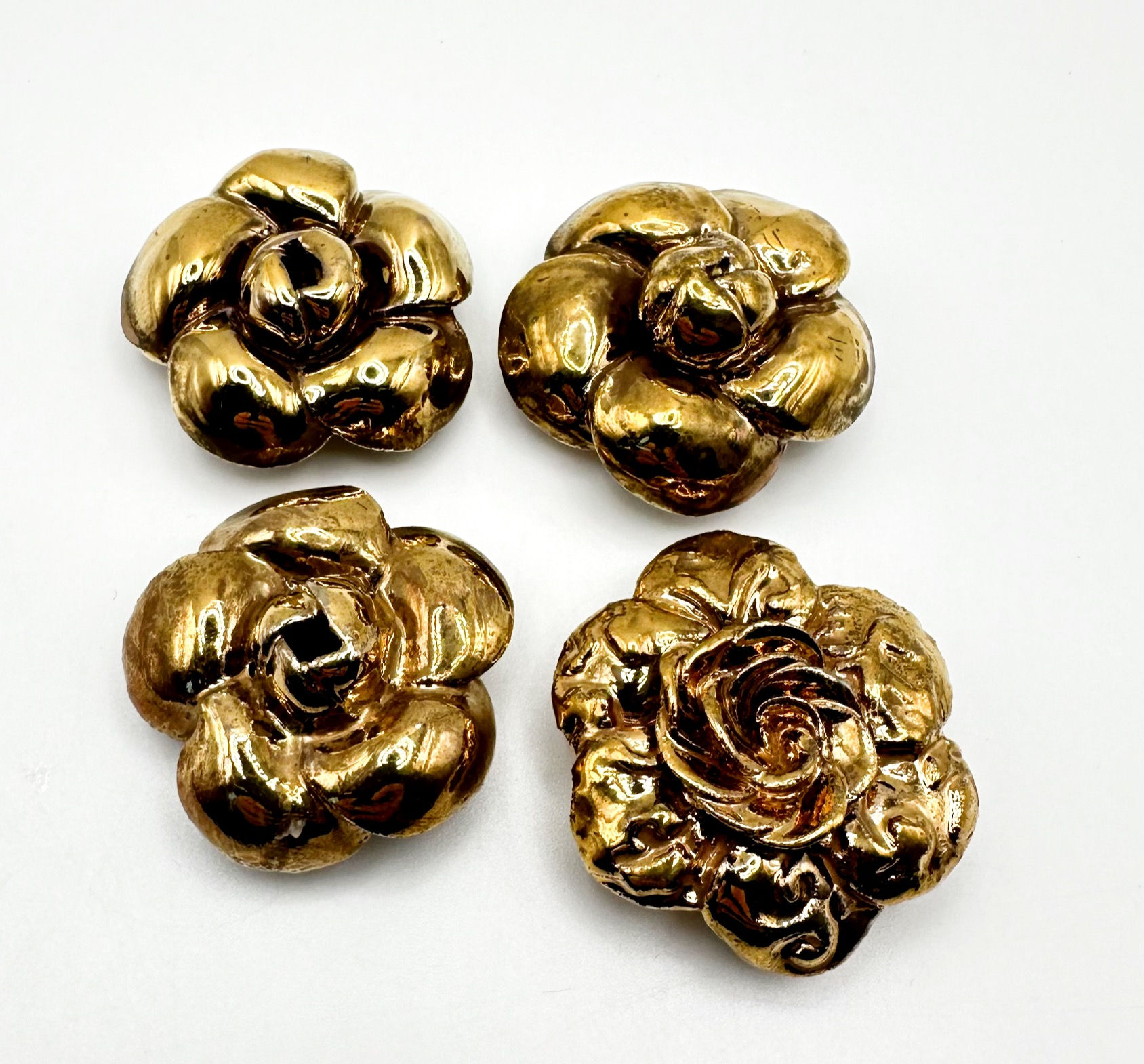 Camelia M (3 ways to wear)