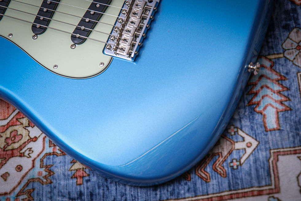 Thumbnail: FENDER USA Custom Shop '62 Stratocaster *Dealer Exclusive Flamethrower NOS Lake