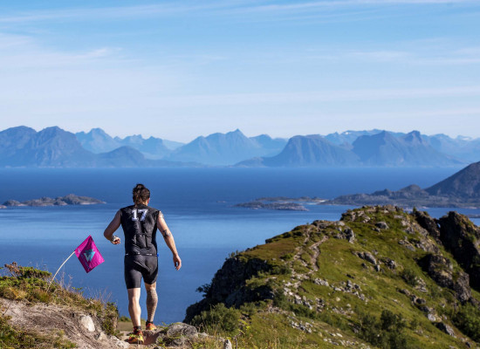 Trail Running Norway, Run Weekends Lofoten Islands, Running in Europe, Mountains and Sea, Hut to Hut, Arctic circle retreat, Luxury Lodge