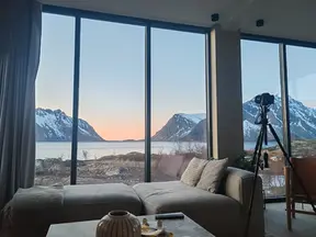 Trail Running Norway, Run Weekends Lofoten Islands, Running in Europe, Mountains and Sea, Hut to Hut, Arctic circle retreat, Luxury Lodge