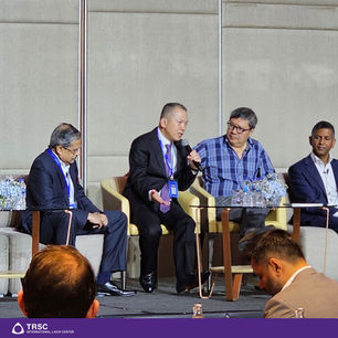 นพ. พิชิต นริพทะพันธุ์ จักษุแพทย์ TRSC ได้รับเชิญเข้าร่วมบรรยาย Intraocular lenses