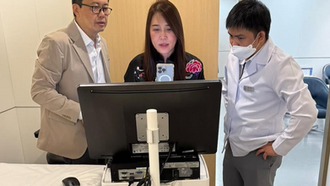 TRSC International LASIK Center, Thailand’s leading vision correction center, was honored to welcome Sonomed Escalon, a global leader in ophthalmic technology