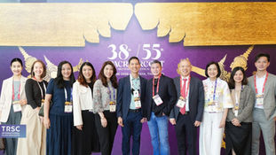 TRSC Medical Team ทีมจักษุแพทย์ร่วมถ่ายทอดองค์ความรู้และประสบการณ์ใหม่ ๆ ให้กับจักษุแพทย์จากนานาชาติ บนเวที 38th APACRS /RCOPT 55