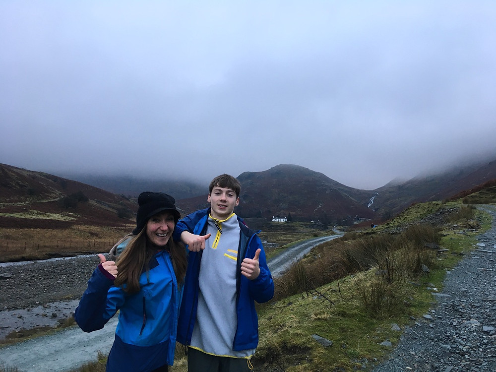 Family hike around Coppermine Valley