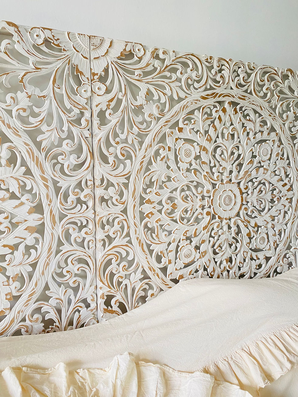 Küçük resim: 100 cm x100 cm el oyması ahşap beyaz mandala / yatak başı