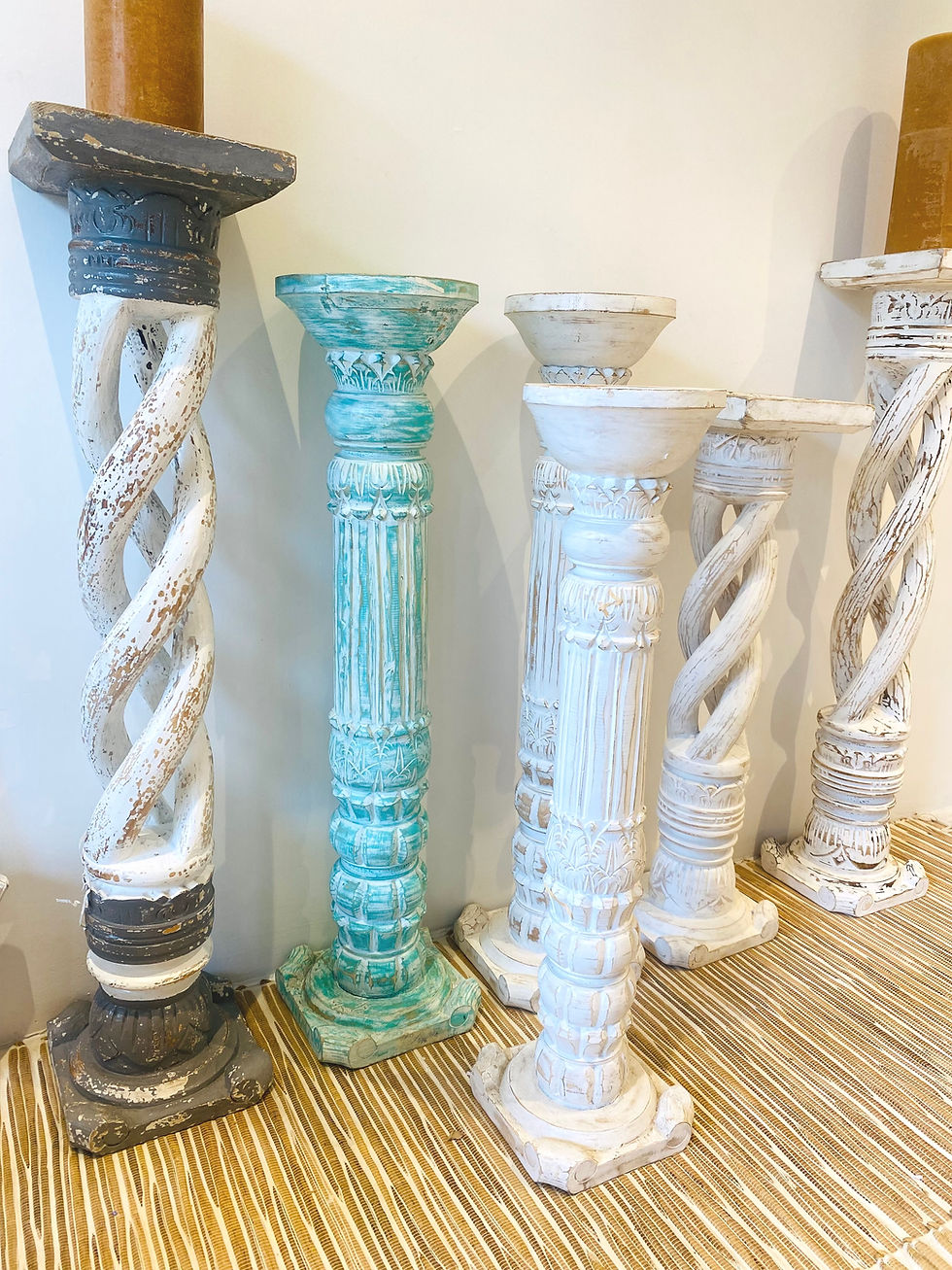Küçük resim: 80 cm ahşap el oyması spiral şamdan - mumluk / beyaz eskitme