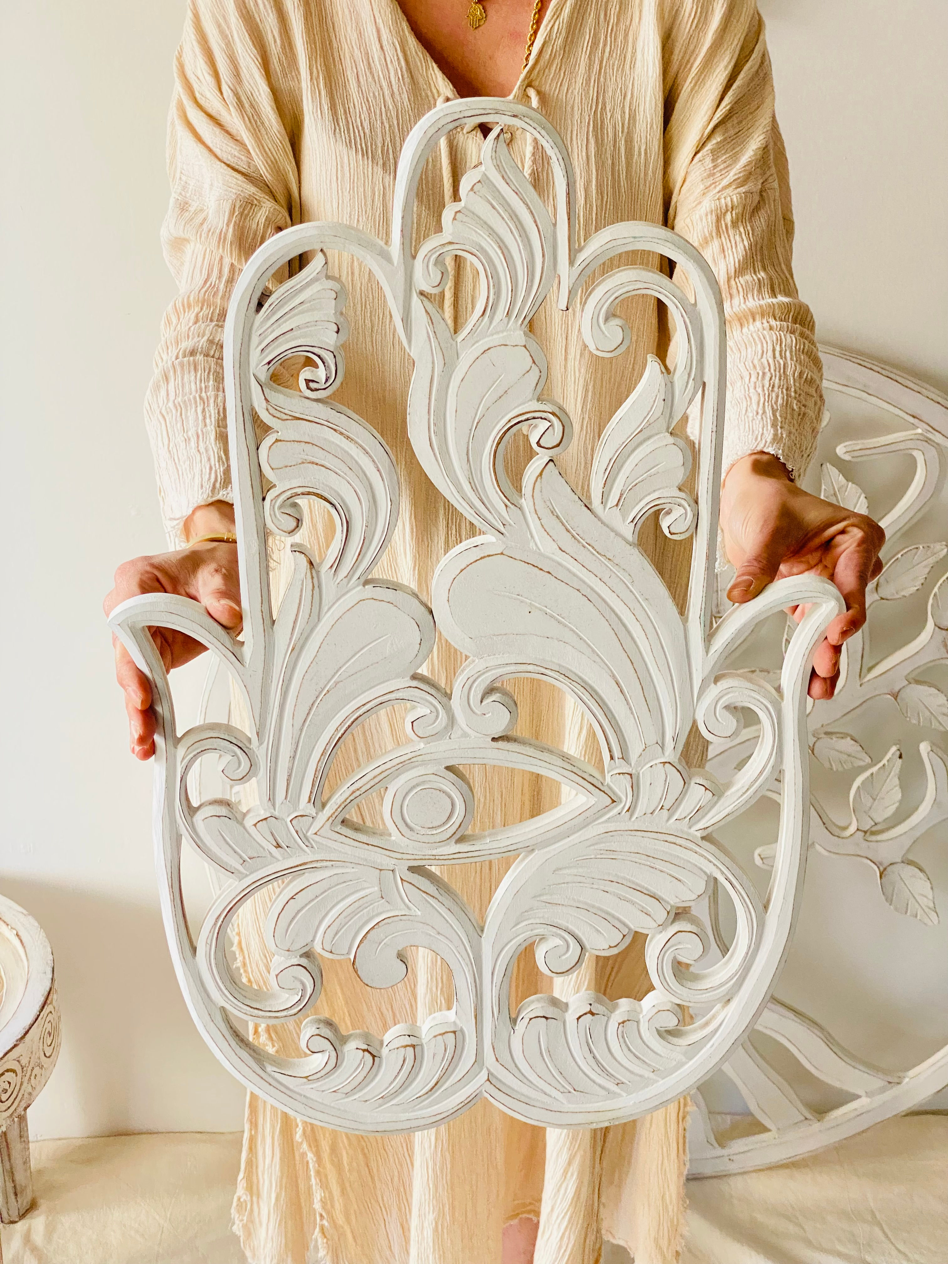 Dantel Fatmanın Eli Ahşap El Oyması - Eskitme Beyaz 60cm