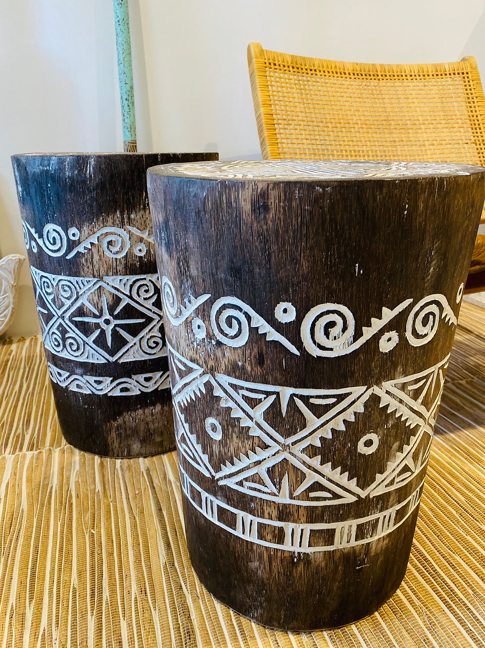 Küçük resim: 50cm x 35cm El Oyması Ağaç Tabure - Kahverengi