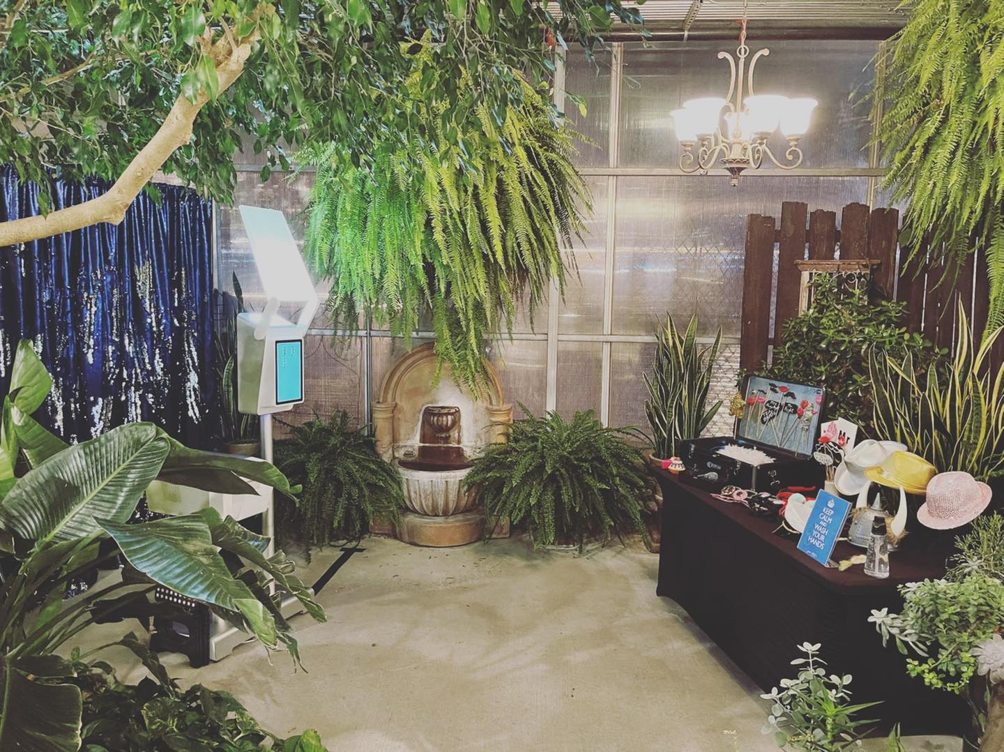 Rocky Mountain Photo Booth Utah's premier photo booth experience!